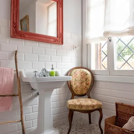 Colonial Jardin Algorta Centro Puerto Viejo Гечо